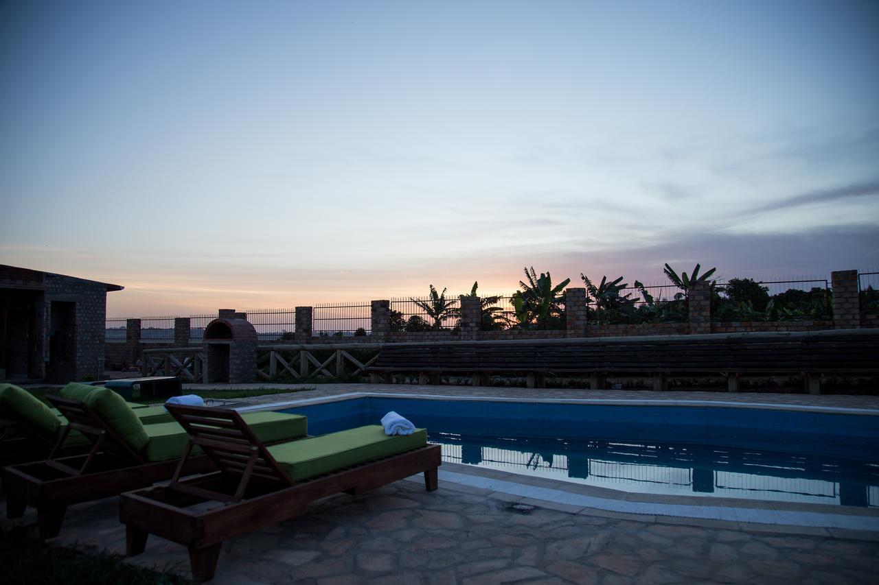 Buvi Lodge Limited Entebbe Exterior foto