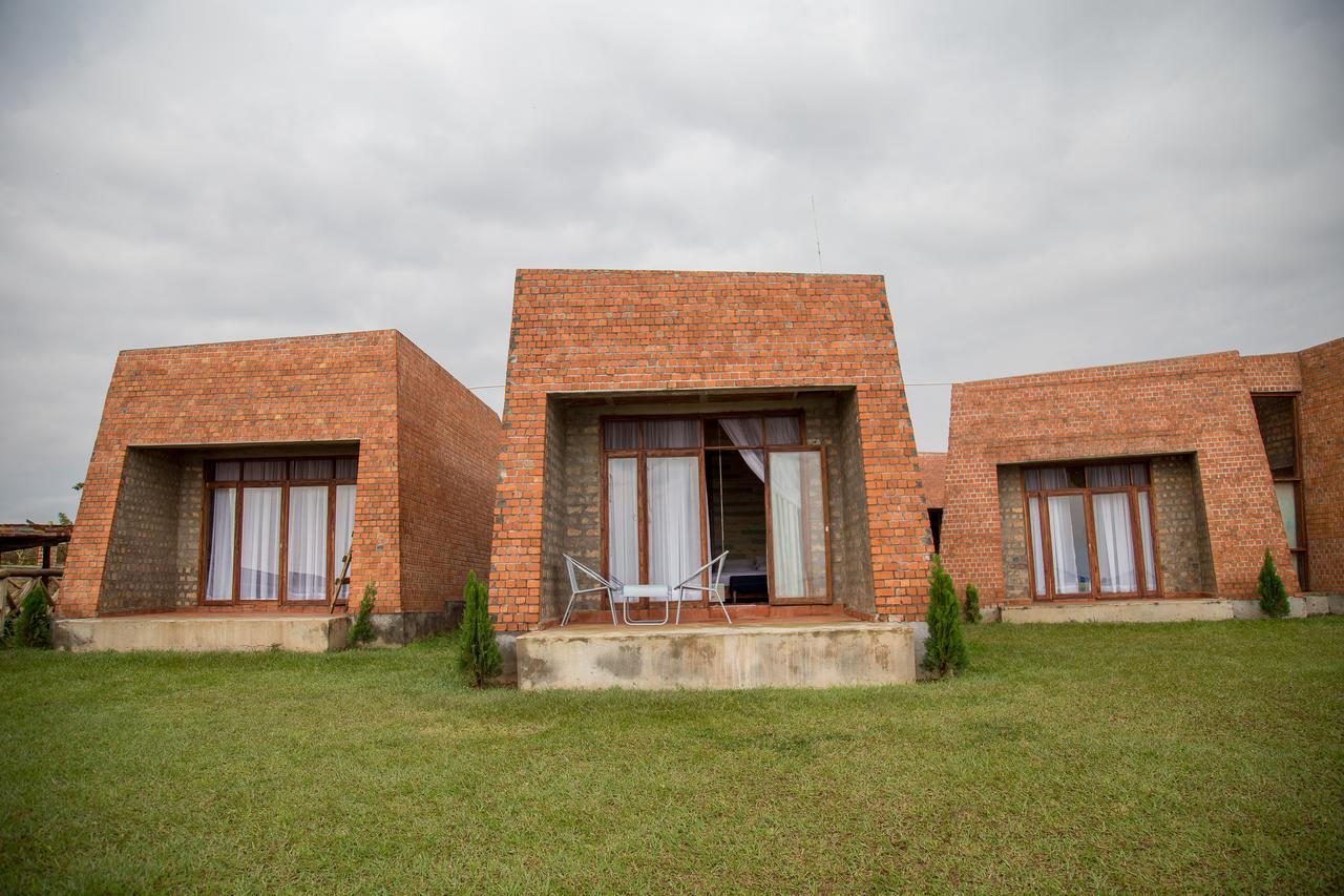 Buvi Lodge Limited Entebbe Exterior foto